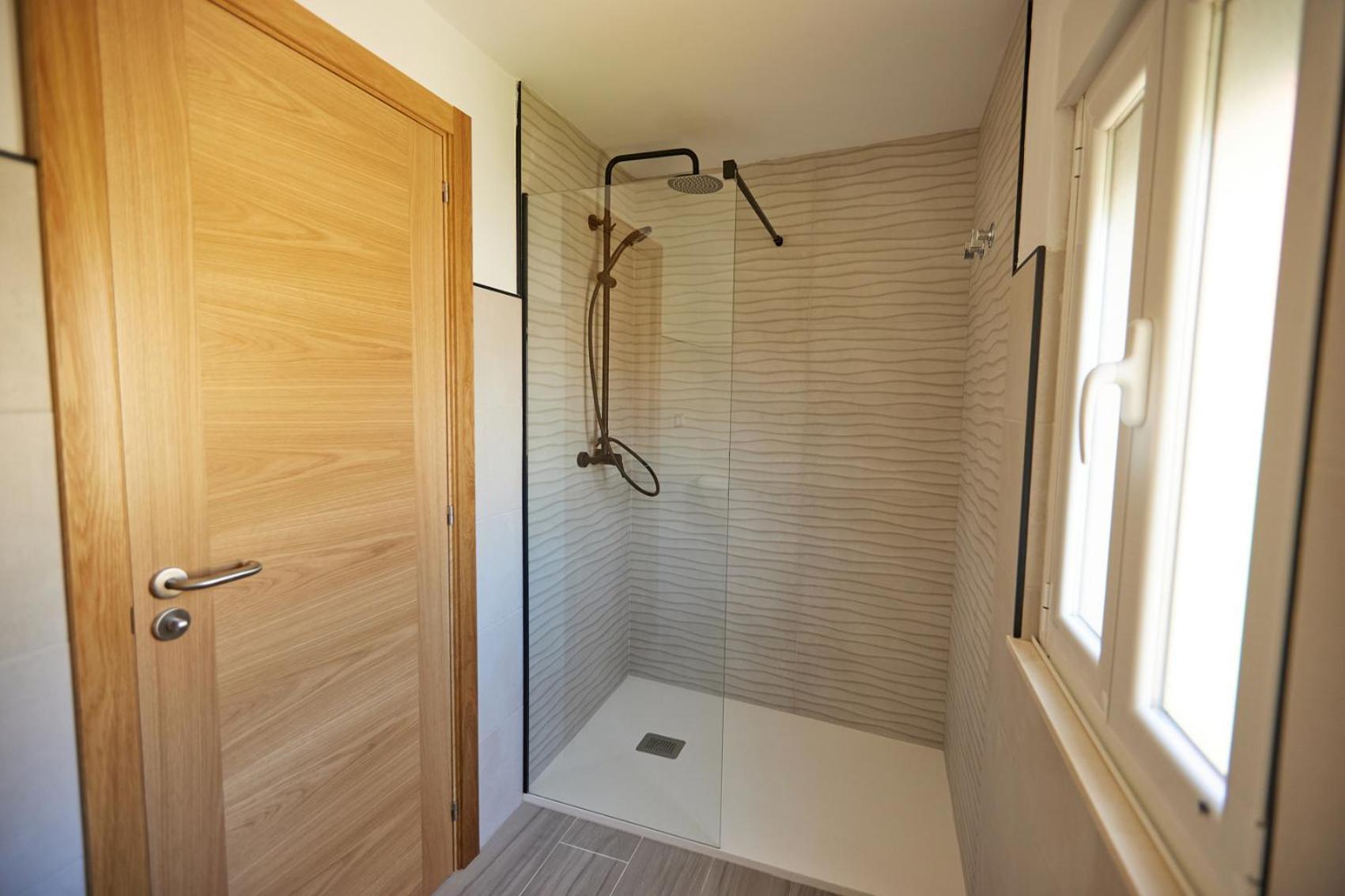 Vila Casa Con Jardin Al Lado De La Playa Viveiro Exteriér fotografie